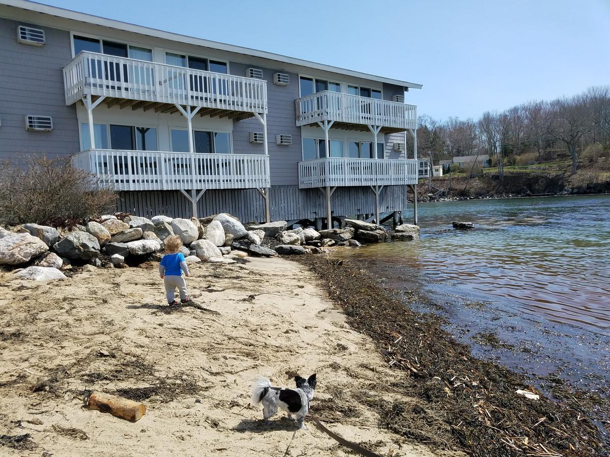 Smugglers Cove Inn Dayville Luaran gambar